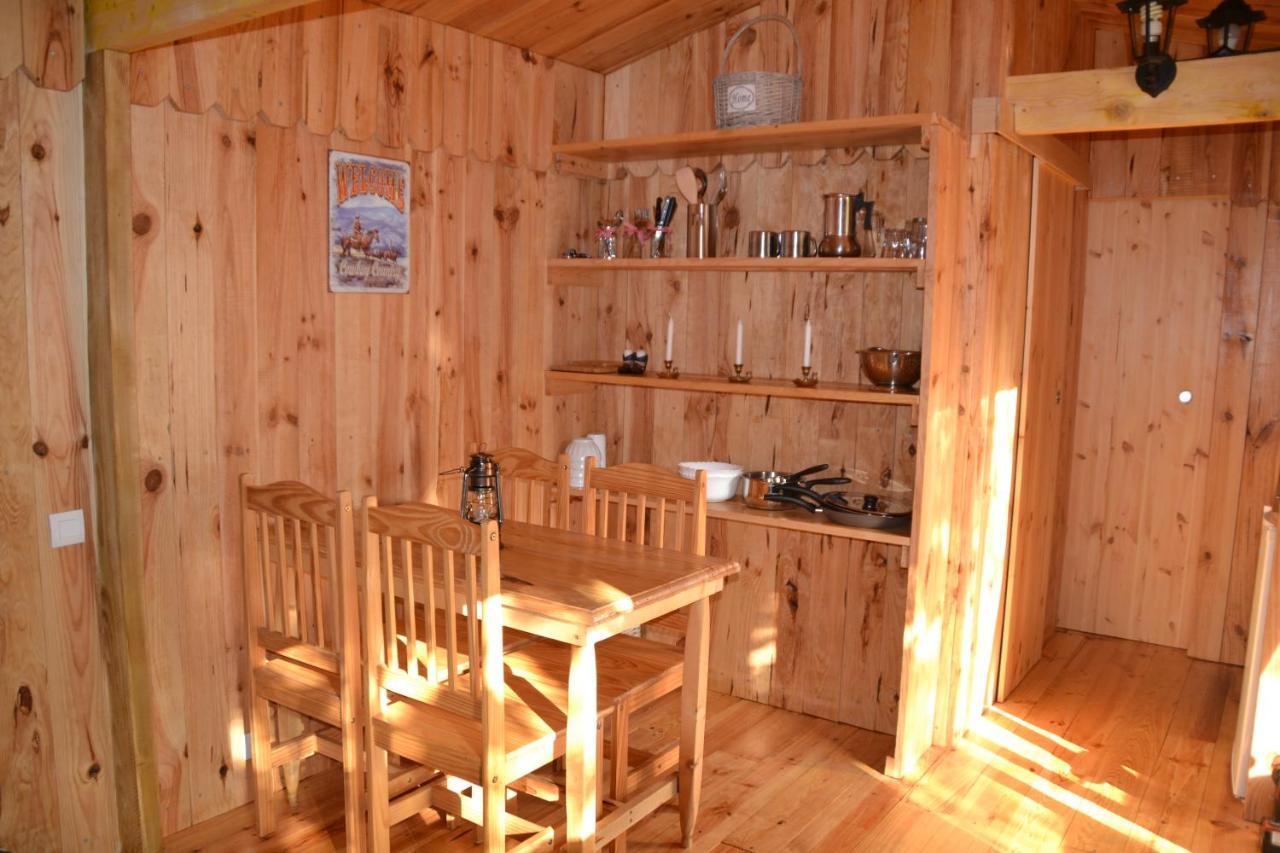 Le Ranch Amadeus Bed & Breakfast Saint-Paul-en-Born ภายนอก รูปภาพ