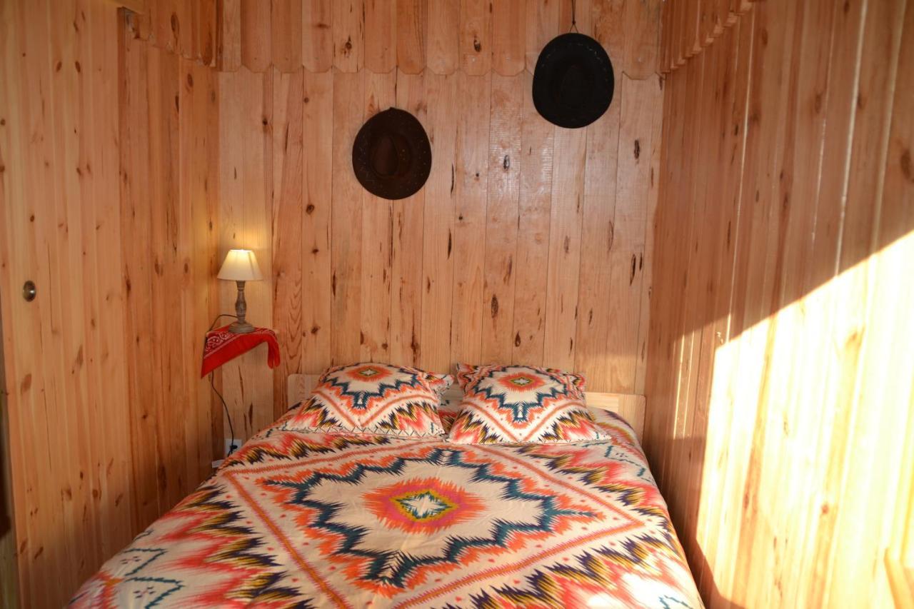 Le Ranch Amadeus Bed & Breakfast Saint-Paul-en-Born ภายนอก รูปภาพ