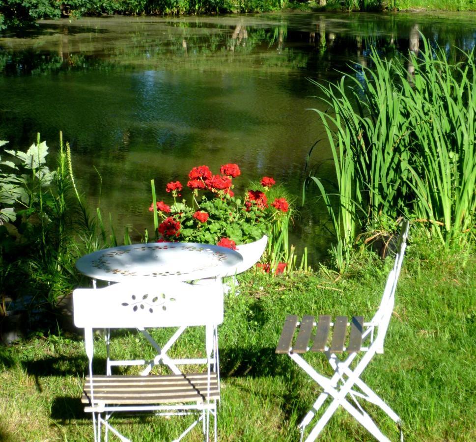 Le Ranch Amadeus Bed & Breakfast Saint-Paul-en-Born ภายนอก รูปภาพ